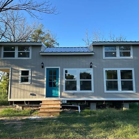 Shared Room In Shared Luxury Tiny Home Austin Exterior photo